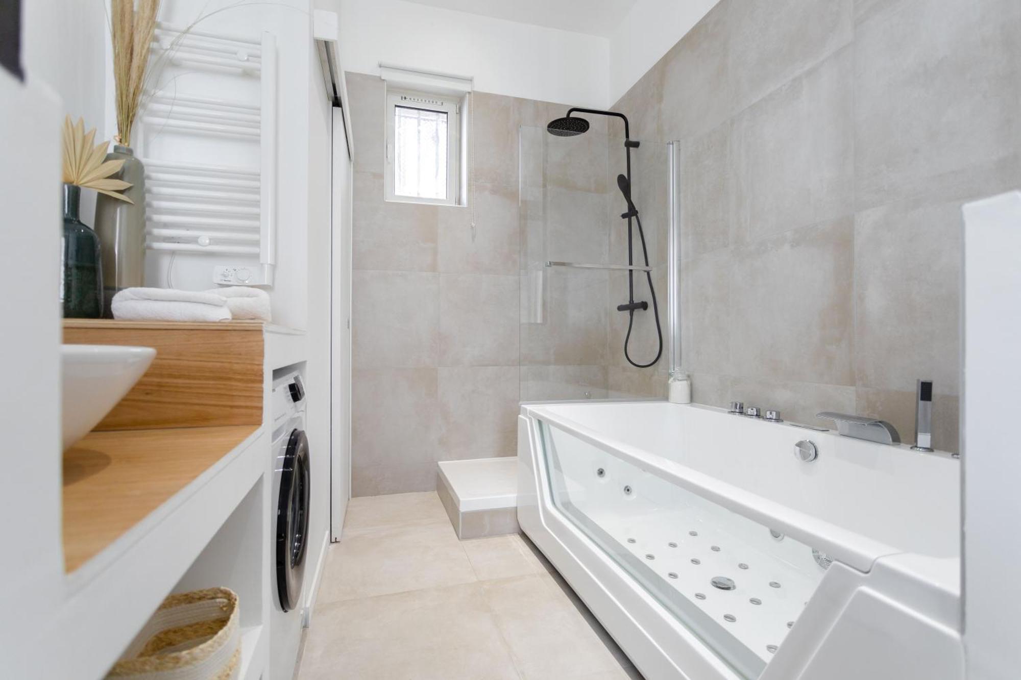 Suite Avec Baignoire Balneo A 4Min A Pied Du Vieux-Port Marseille Extérieur photo